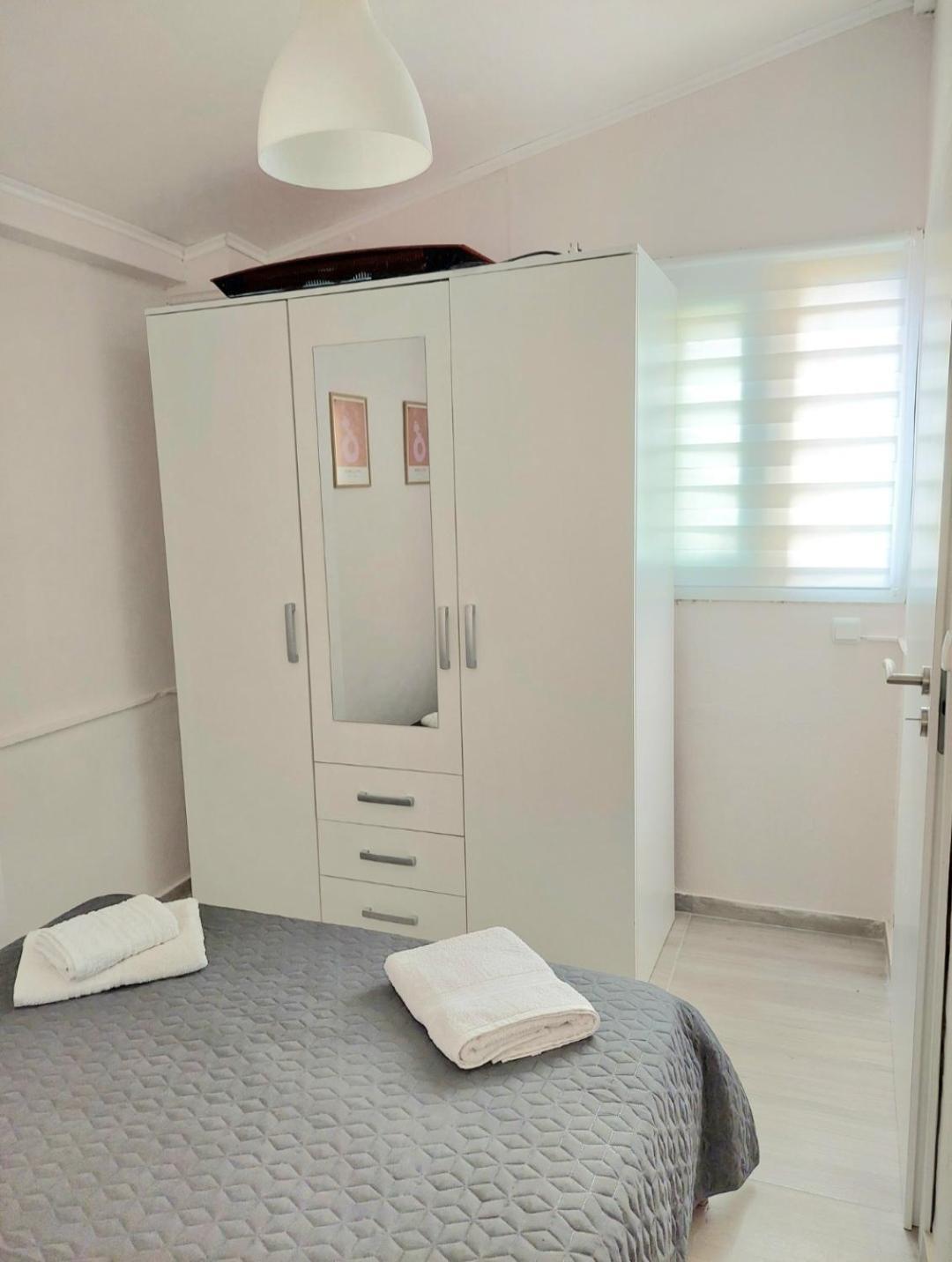 Thanos Guesthouse Corfu Agioi Deka (Corfu) Exterior foto