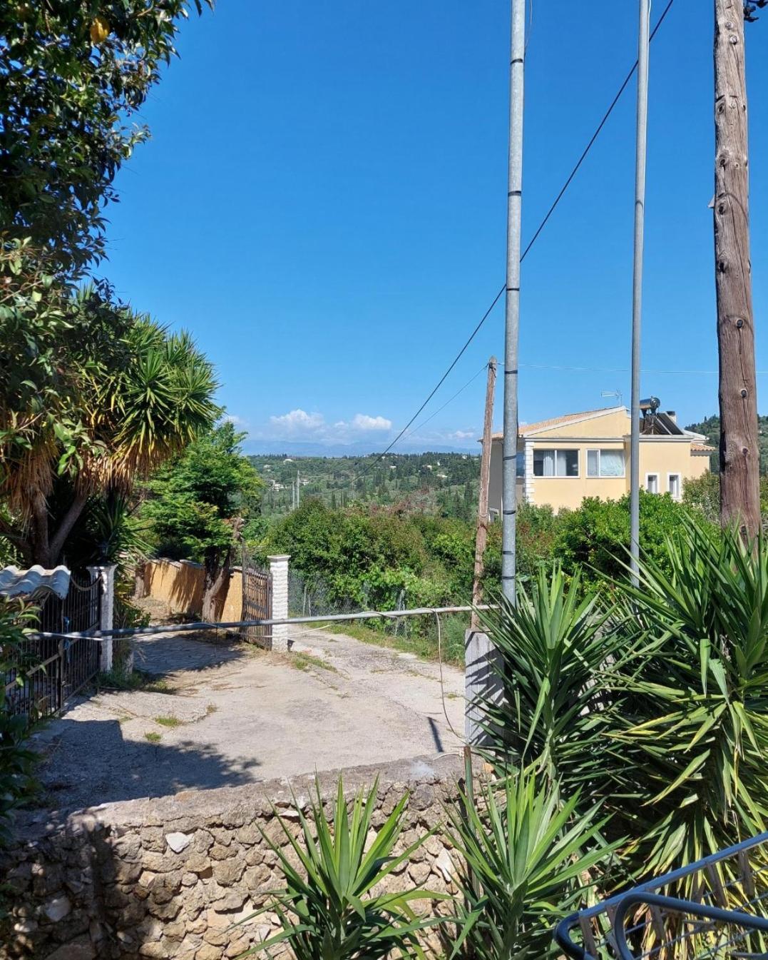 Thanos Guesthouse Corfu Agioi Deka (Corfu) Exterior foto