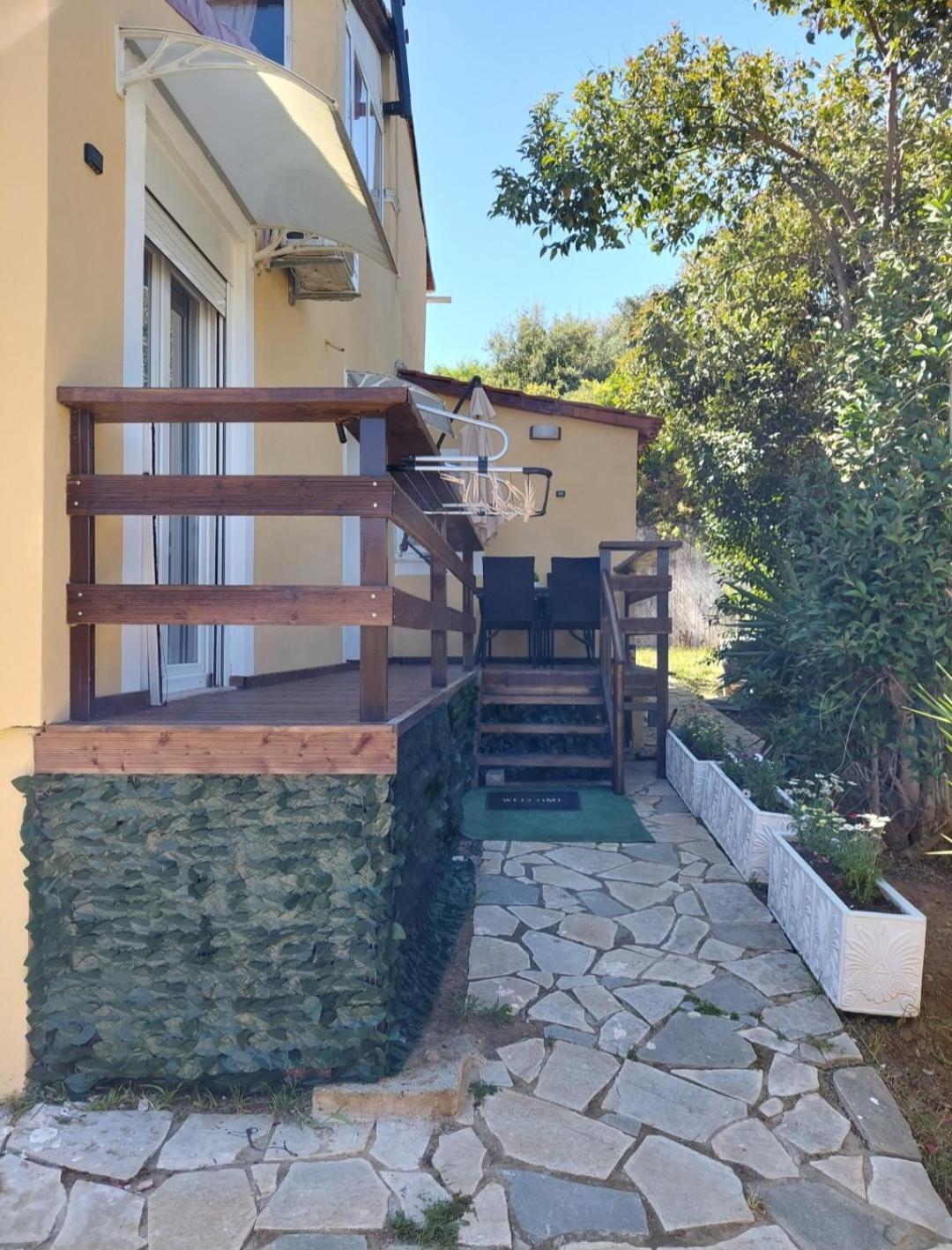 Thanos Guesthouse Corfu Agioi Deka (Corfu) Exterior foto